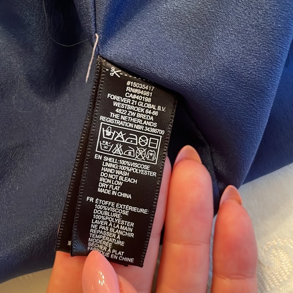 Forever 21 Shrug - Picture 6 of 6